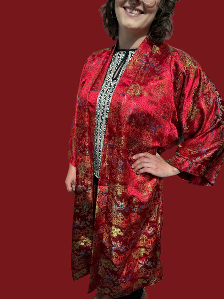 ANTIQUE RED KIMONO LONG ROBE