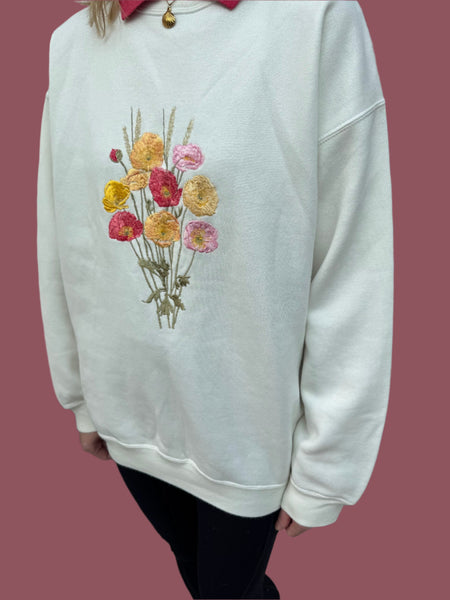 NINETIES COUNTRY SCENE CREAM EMBROIDERED SWEATSHIRT