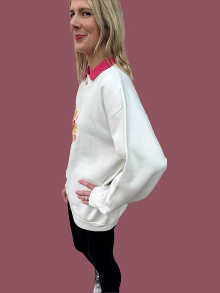 NINETIES COUNTRY SCENE CREAM EMBROIDERED SWEATSHIRT