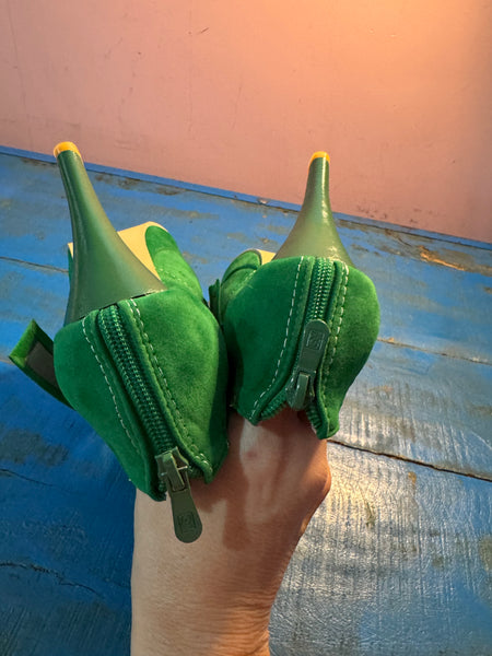 TOYAH GREEN HIGH HEELED SHOES WITH BOW