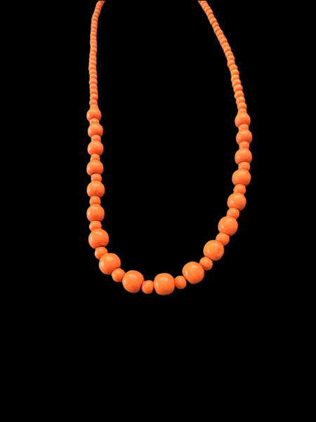 VINTAGE PASTEL ORANGE WOODEN BEADS NECKLACE