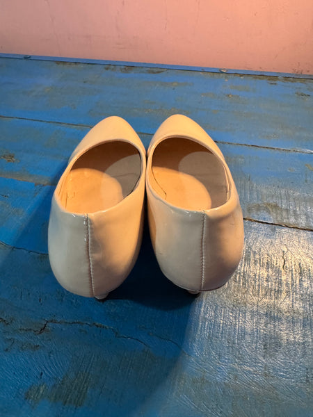 TOYAH BEIGE PATENT SHOES