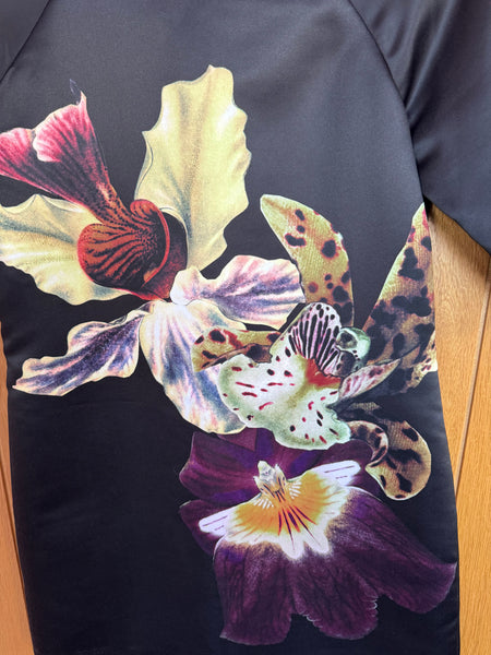 TOYAH TED BAKER ORCHIDS BLACK DRESS WORN ON STAGE