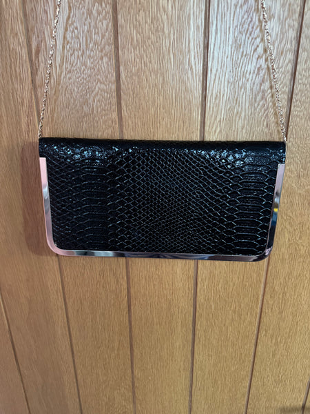 BLACK AND GOLD NEW HANDBAG