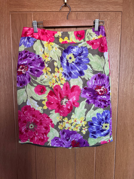 BANANA REPUBLIC FLORAL SKIRT