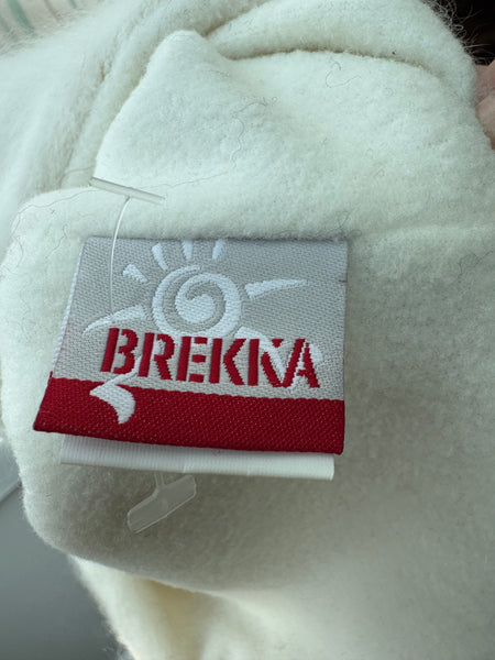 BREKKA WINTER WHITE HAT WITH BOBBLES