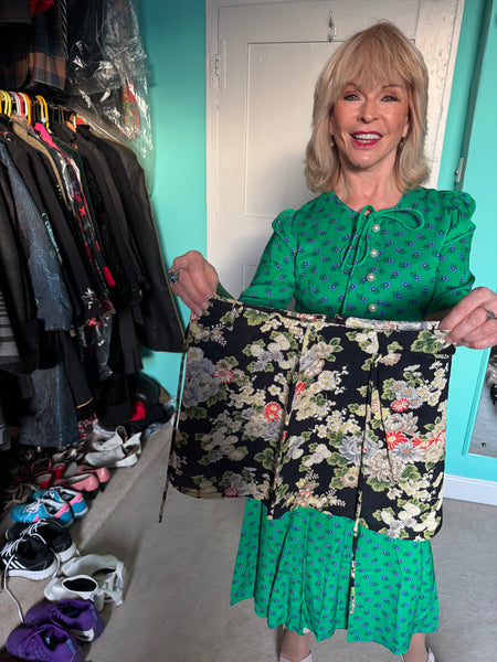 TOYAH VINTAGE FLORAL SHORT SKIRT