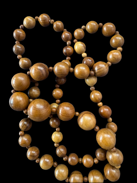 VINTAGE BROWN BEADS NECKLACE