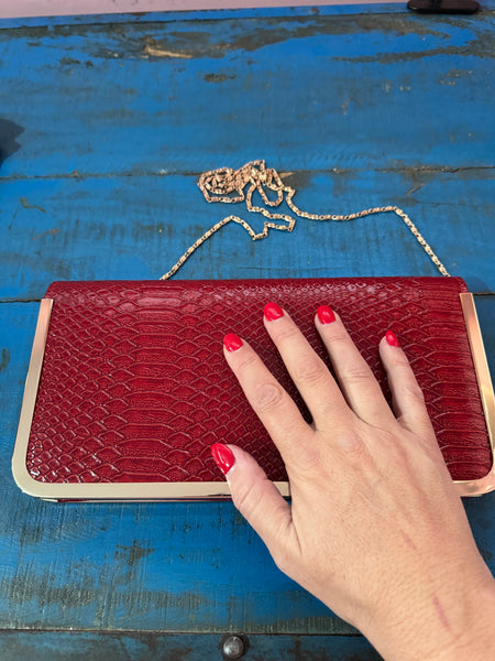 RED AND GOLD NEW HANDBAG