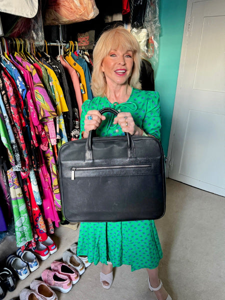 TOYAH DUNHILL LUXURY HIGH QUALITY LEATHER AND METAL BUSINESS BRIEFCASE DOCUMENT CASE