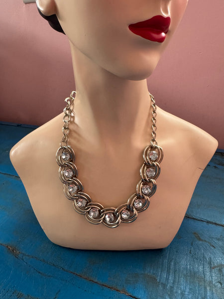 RETRO CHUNKY GOLD NECKLACE WITH DIAMANTE STONES