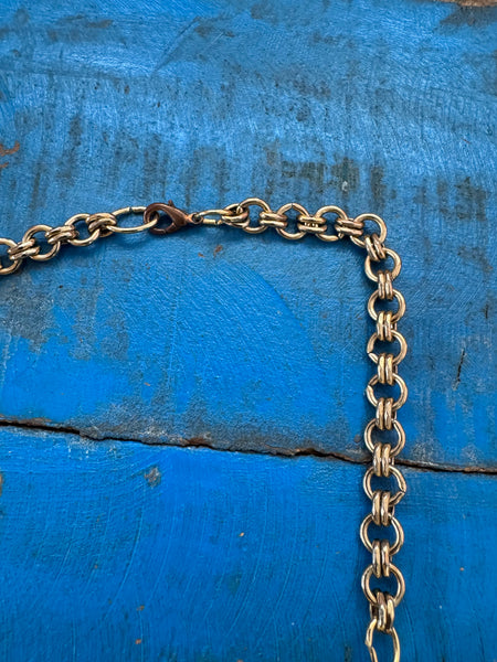 VINTAGE GOLD NECKLACE WITH CHUNKY CREAM CRACKLED PENDANTS
