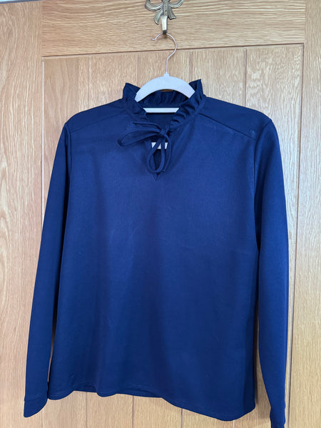 1960s NAVY BLUE TOP WITH RUFFLE COLLAR
