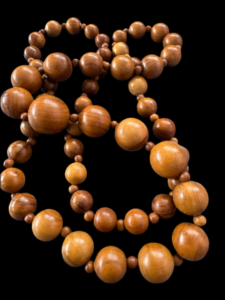 VINTAGE BROWN BEADS NECKLACE