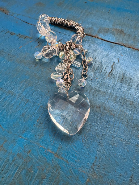 VINTAGE Y2K HEART PENDANT BRACELET