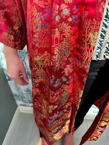 ANTIQUE RED KIMONO LONG ROBE