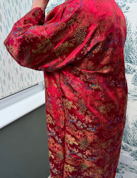 ANTIQUE RED KIMONO LONG ROBE