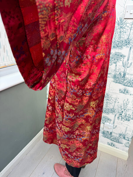 ANTIQUE RED KIMONO LONG ROBE