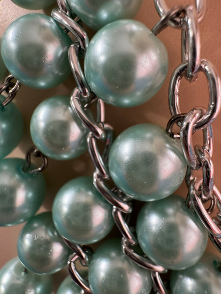 AQUA GREEN CASCADING PEARLS RETRO NECKLACE