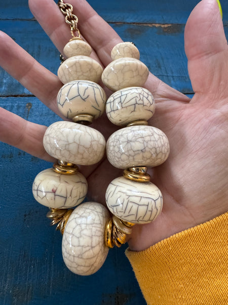 VINTAGE GOLD NECKLACE WITH CHUNKY CREAM CRACKLED PENDANTS