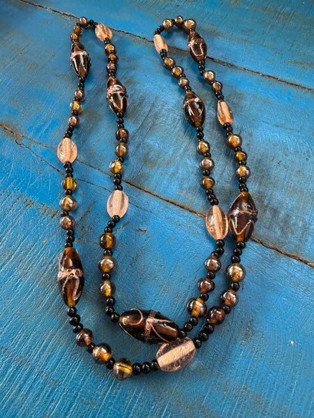 VINTAGE HIGH QUALITY GLASS BEADS LONG NECKLACE
