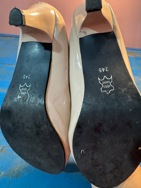 TOYAH BEIGE PATENT SHOES