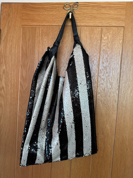 LARGE BLACK AND SILVER SEQUINNED STRIPES BAG