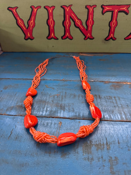 VINTAGE Y2K ORANGE BEADS NECKLACE