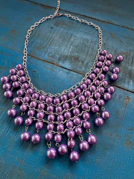 PURPLE CASCADING PEARLS RETRO NECKLACE