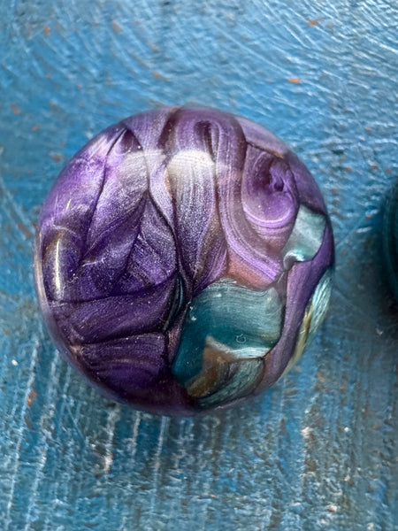 VINTAGE EIGHTIES PURPLE AND GREEN CLIP ON EARRINGS