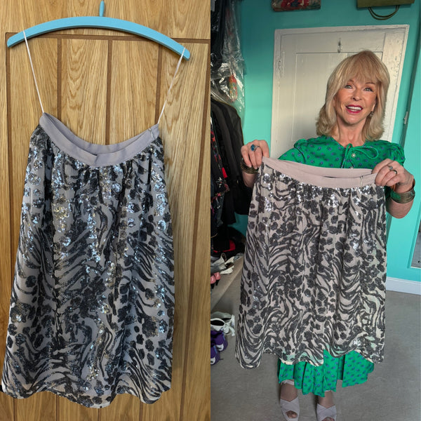 TOYAH VINTAGE SILVER SEQUINNED SKIRT