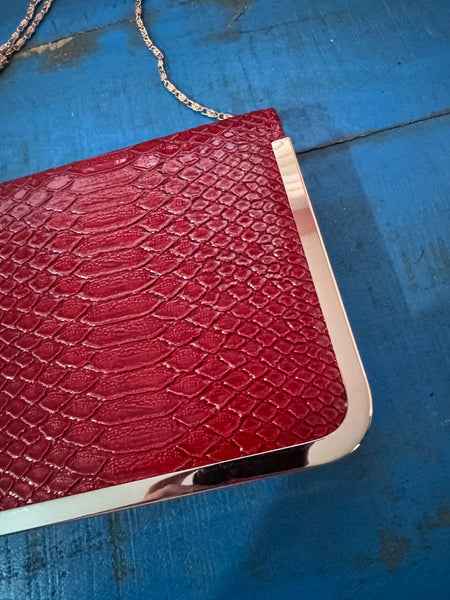RED AND GOLD NEW HANDBAG