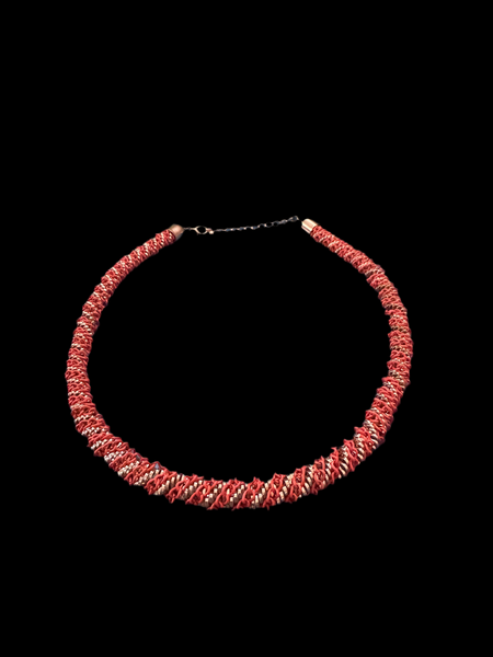 1980s ORANGE AND GOLD METAL COIL STYLE NECKLACE
