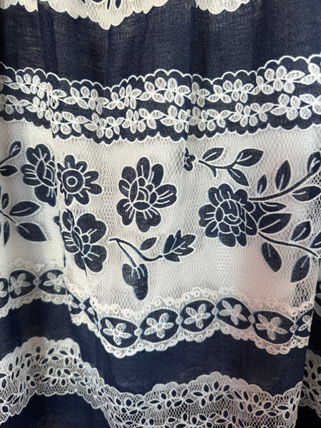 NAVY BLUE AND WHITE LACE SKIRT