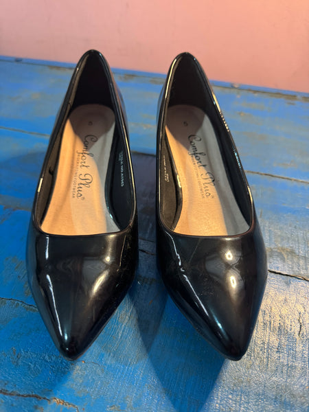 TOYAH BLACK PATENT LOWER HEELED SHOES