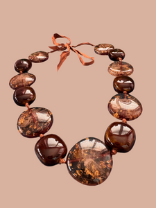 VINTAGE BROWN SPARKLING PENDANTS NECKLACE