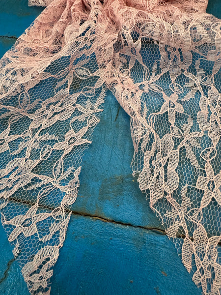 LARGE VINTAGE PINK LACE HAIR BOW