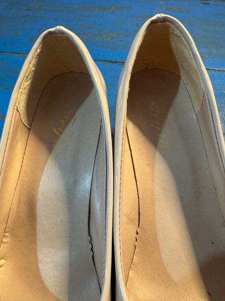 TOYAH BEIGE PATENT SHOES