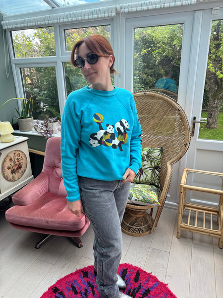 VINTAGE FLORIDA PANDAS PLAYING BLUE SWEATSHIRT