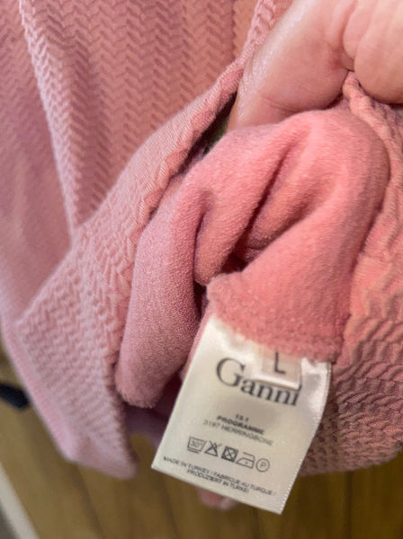 Ganni label 