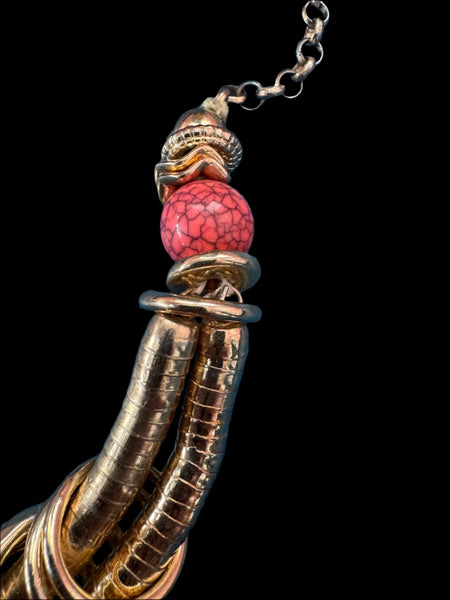 1980s GOLD NECKLACE WITH CORAL BEADS
