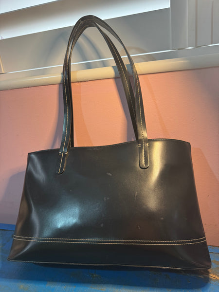 TOYAH VINTAGE BLACK HANDBAG WITH WHITE STITCHING