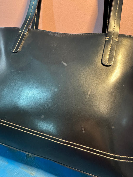 TOYAH VINTAGE BLACK HANDBAG WITH WHITE STITCHING