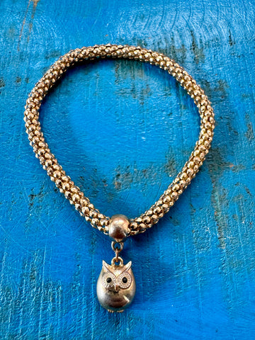 RETRO GOLD BRACELET WITH OWL CHARM PENDANT