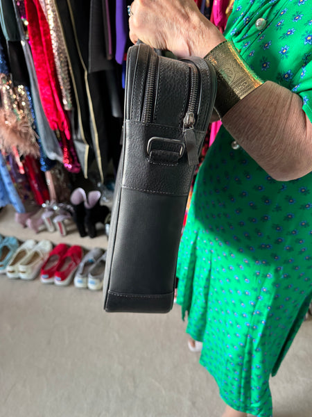 TOYAH DUNHILL LUXURY HIGH QUALITY LEATHER AND METAL BUSINESS BRIEFCASE DOCUMENT CASE