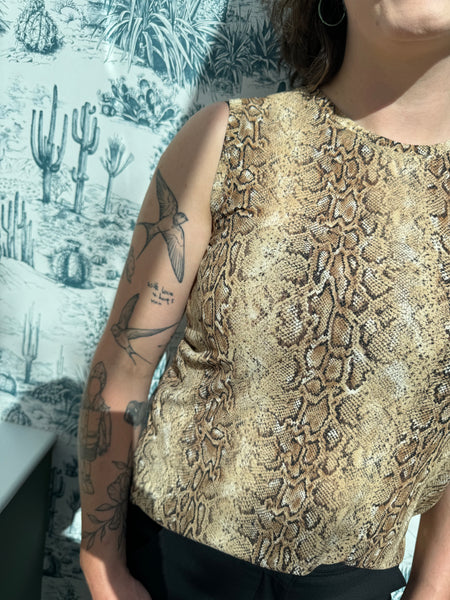 VINTAGE SNAKEPRINT SLEEVELESS TOP