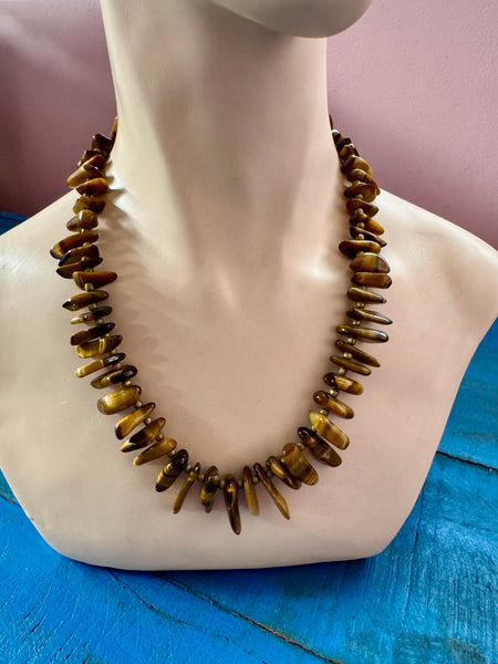 VINTAGE TIGER EYE BEADS NECKLACE