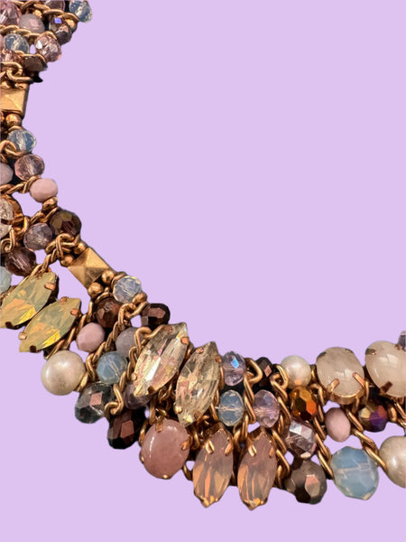 VINTAGE NECKLACE WITH PASTEL CRYSTALS AND PEARLS